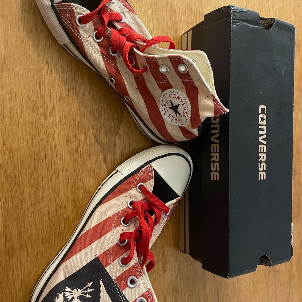 USA High Top Converse.  NEW.